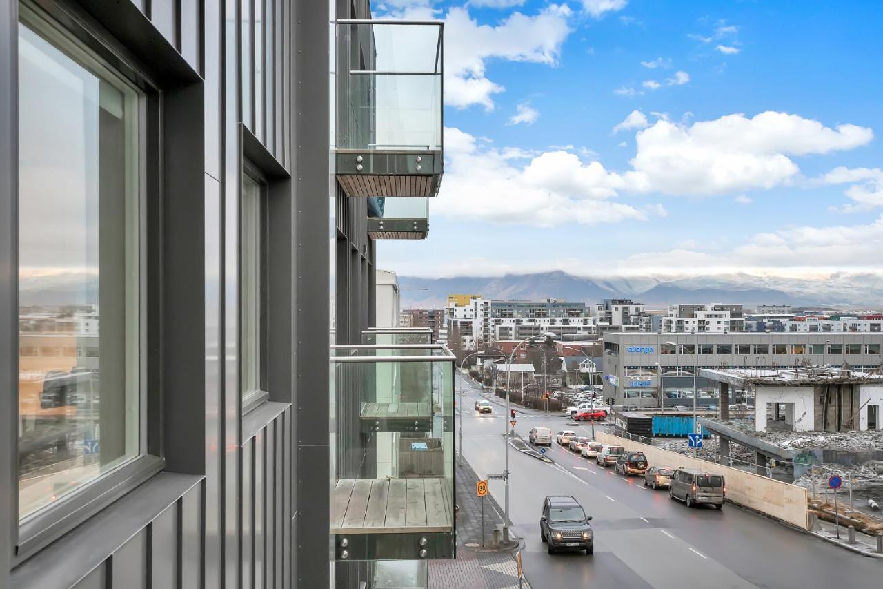 Sunny Central Apartment Reykjavík Esterno foto